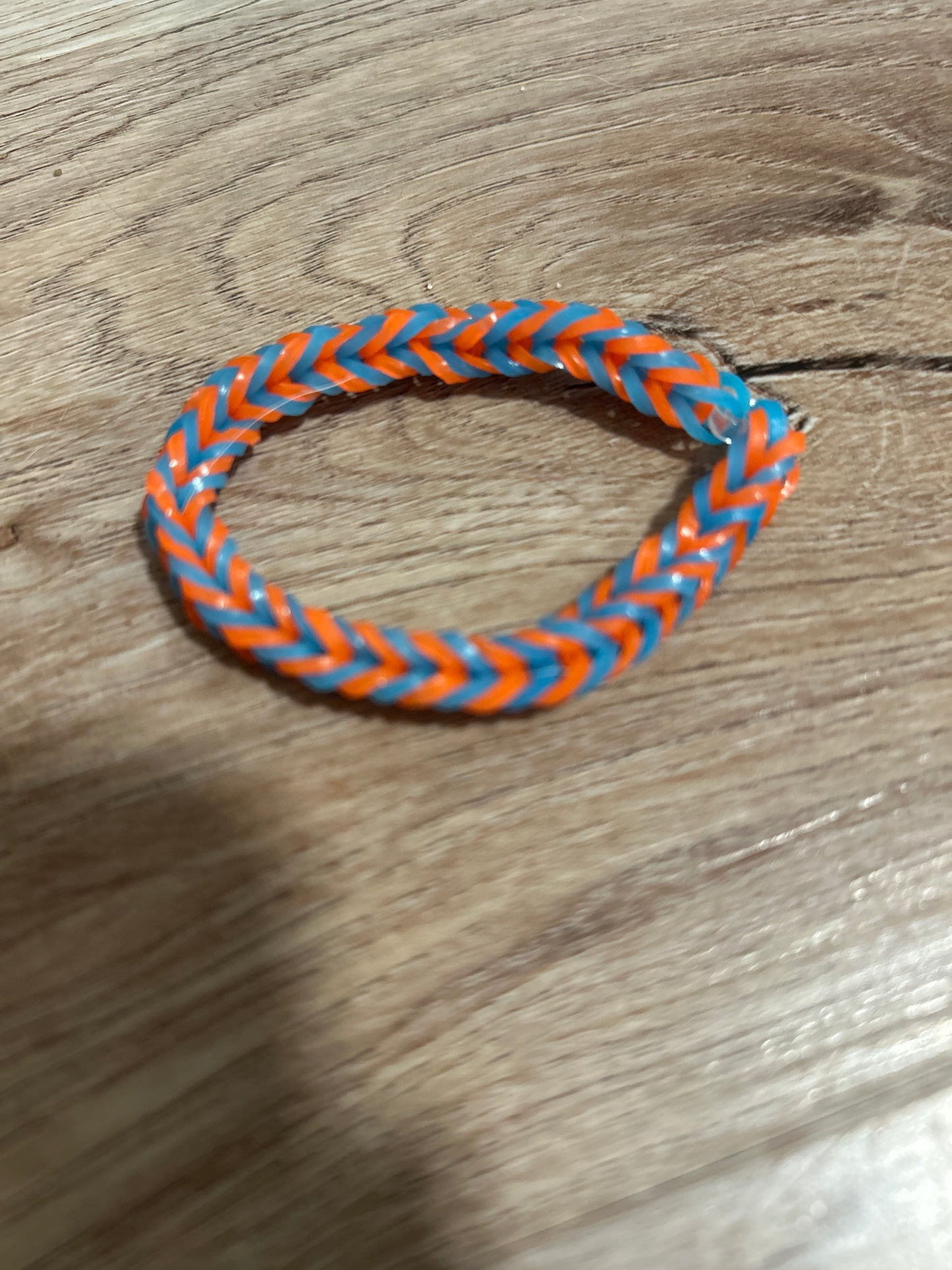 Blue and orange rubber bands bracelets