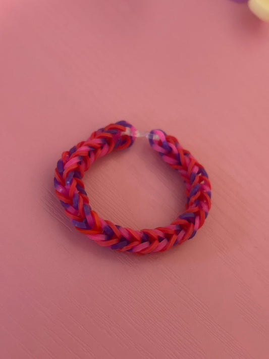 Red and pink/purple pattern rubber band bracelets