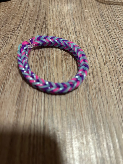 Pink/purple swirl rubber bands bracelets